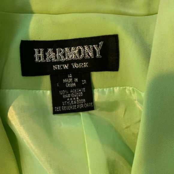 Harmony - New York....Three piece suit - Picture 4 of 4
